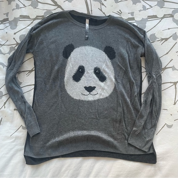 Kensie panda sweater - Picture 2 of 5